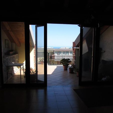 Antico Palazzo Panzió Giardini-Naxos Kültér fotó
